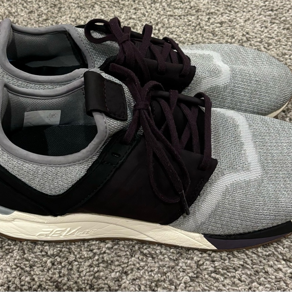 New Balance 247, 10m, grey, black, dark purple